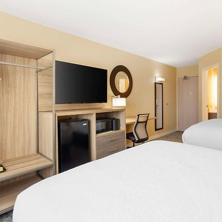 Best Western Glenview - Chicagoland Inn And Suites ภายนอก รูปภาพ