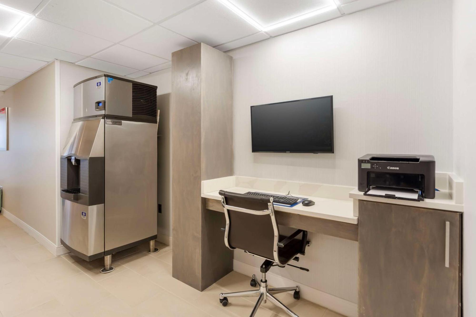 Best Western Glenview - Chicagoland Inn And Suites ภายนอก รูปภาพ